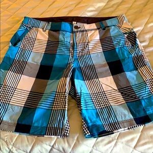 Men’s lululemon plaid print shorts